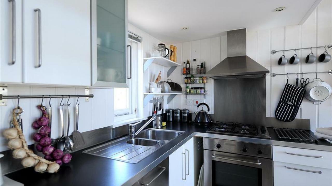 Little West Hill Studio Λάιμ Ρέγκις Εξωτερικό φωτογραφία